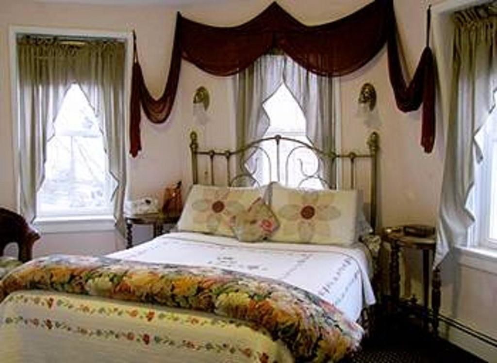 Fair Street Guest House Newport Room photo